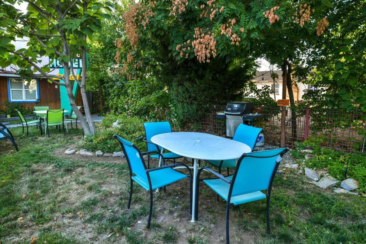 Lodge 5 - Downtown Location. Studio With Shared Hot Tub. Minutes To Arches N.P. Моаб Экстерьер фото