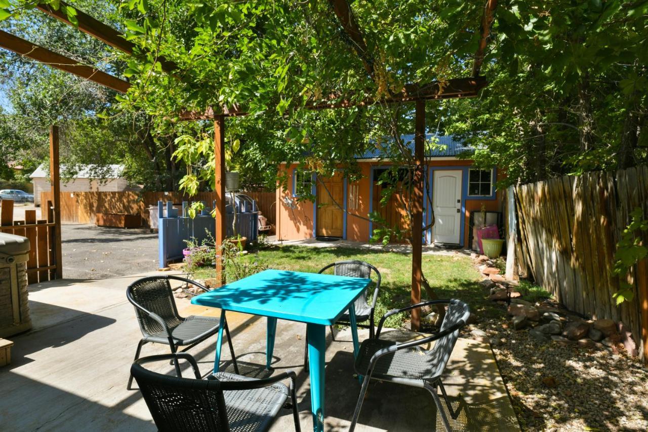 Lodge 5 - Downtown Location. Studio With Shared Hot Tub. Minutes To Arches N.P. Моаб Экстерьер фото